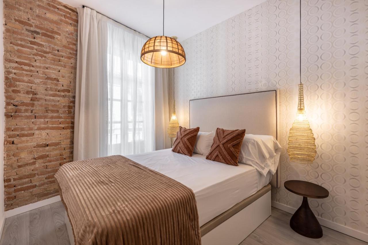 Apartamentos Albaicin Centro Suites 3000 Гранада Экстерьер фото