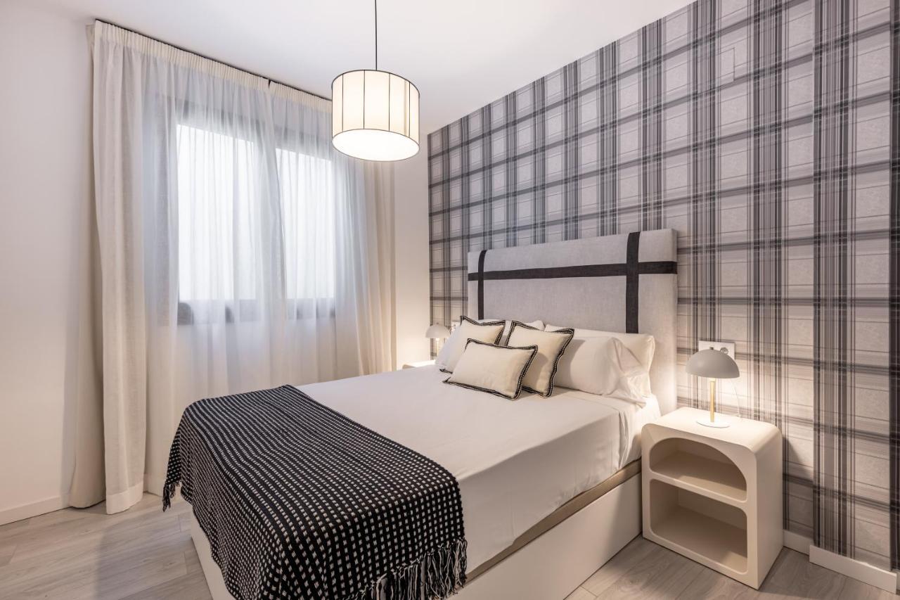 Apartamentos Albaicin Centro Suites 3000 Гранада Экстерьер фото